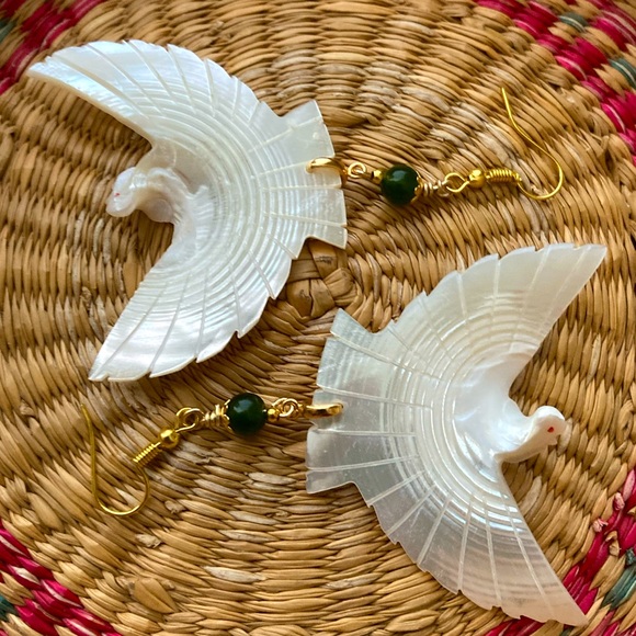 Crane Earrings - MOP/Shell - Picture 3 of 9